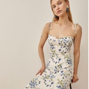 Reformation Enya dress in Clarita size 008